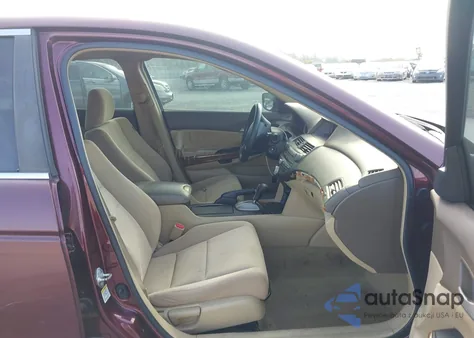 2008 Honda Accord 2.4 Ex z USA, uszkodzony, nr VIN JHMCP26778C046412